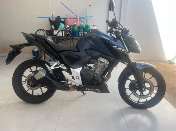 URGENTE - CB300f