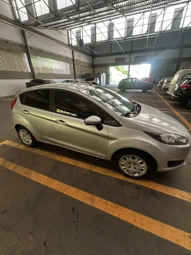 Ford Fiesta 1.5 16V Flex Mec. 5P 2015
