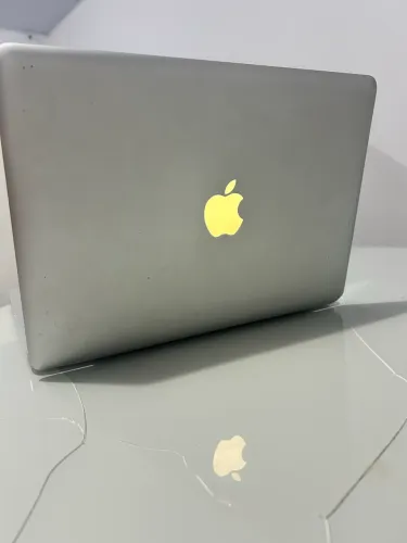 Mac Book Pro 