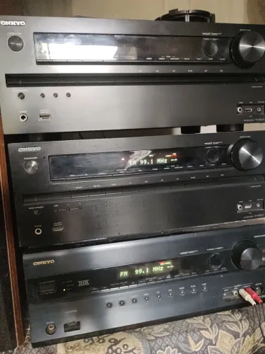 Receiver onkyo 