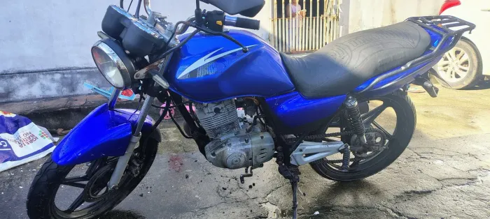 Moto Suzuki yes 125