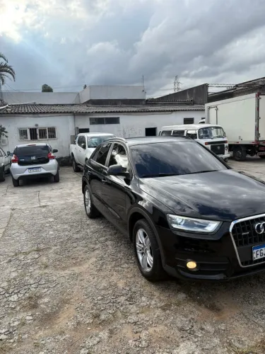 Audi Q3 2.0 TFSI Quat. 211/220cv S-tronic 5P 2013