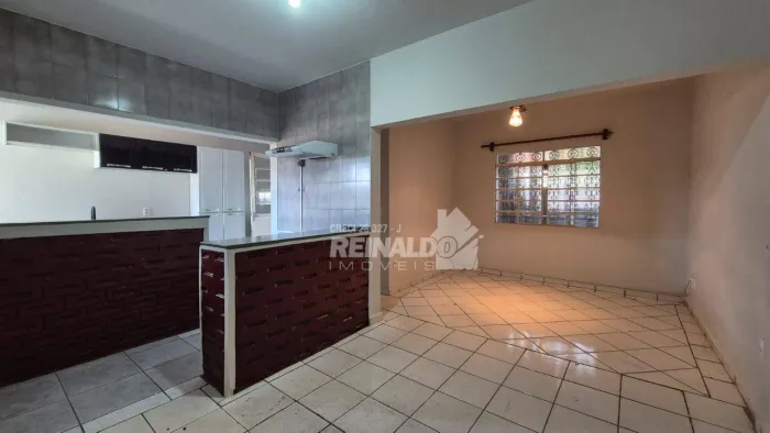 Casa com 3 dormitórios para alugar, 96 m² por R$ 2.281,62/mês - Loteamento Rei de Ouro - I