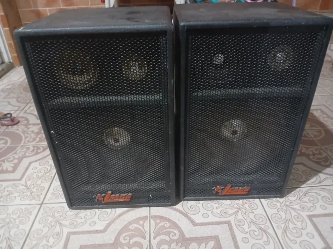 Vendo duas caixas passiva
