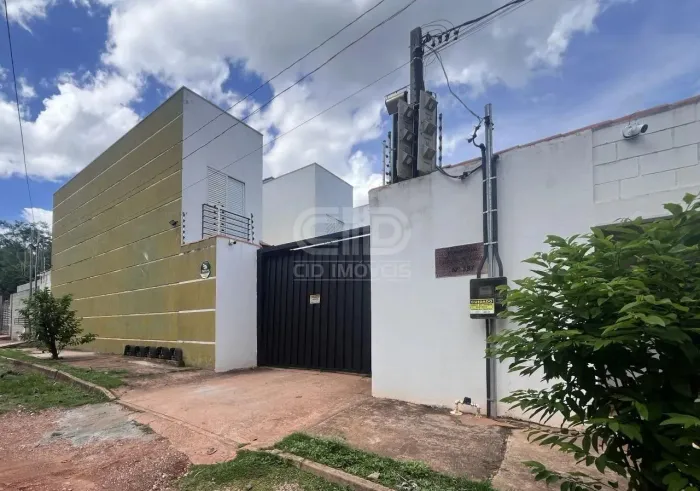 Sobrado com duas suítes no Condomínio Residencial Garça Branca