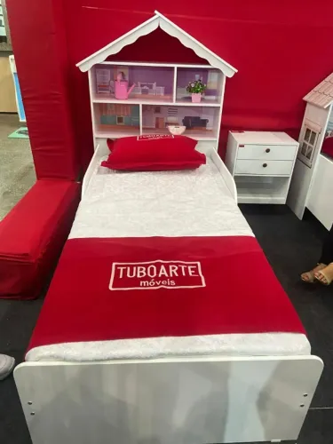 Cama Infantil Laura em MDF: Conforto para Dormir e Diversão para Brincar