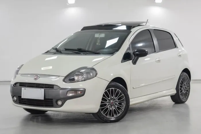 Fiat Punto Sporting 1.8 Flex 8v/16v 5P 2014