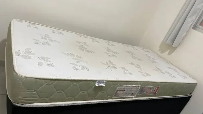 Cama de Solteiro - Conjunto Base Box e Colchão Castor
