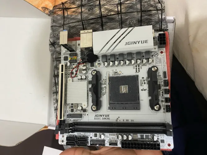 Placa mãe mini itx b550