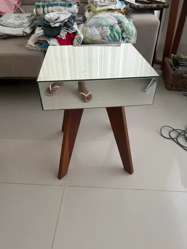Vende se mezinha