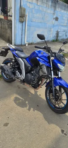 Vendo Moto Fazer 250 cc 2020