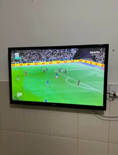Tv 42 Samsung + chromecast incluso