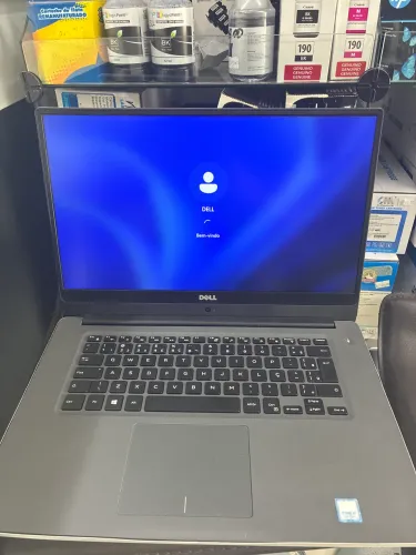 Notebook Dell core I7 placa de vídeo 4G