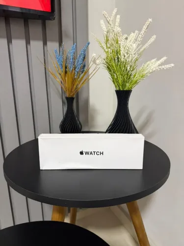 Apple Watch SE (Gen 3) 40mm GPS Midnight - 1 Ano de Garantia Apple - Novo - Pronta Entrega