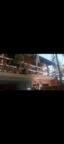 Casa superior , , com quarto suite/sala e cozinha