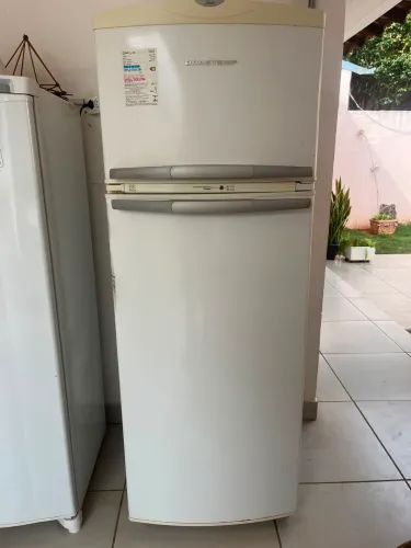 Vendo geladeira Brastemp frost free