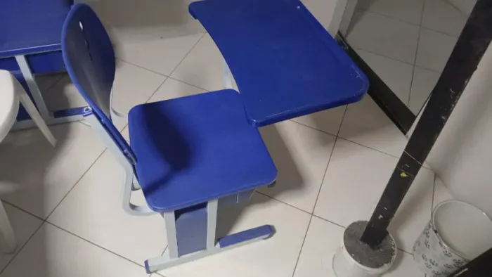 Cadeira escolar