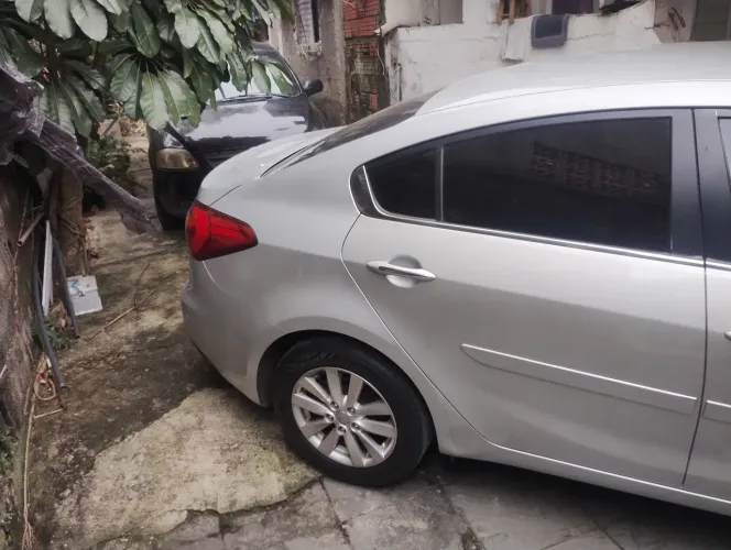Kia Motors Cerato 1.6 16V Flex Aut. 2016