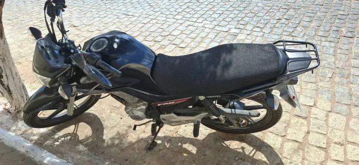Vendo Fan 160 26.000 km rodados