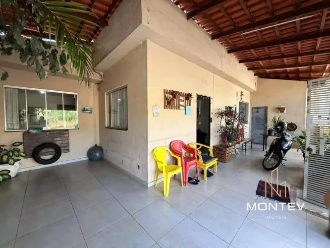 Casa residencial à venda no Bairro Bom Pastor, em Divinópolis/MG