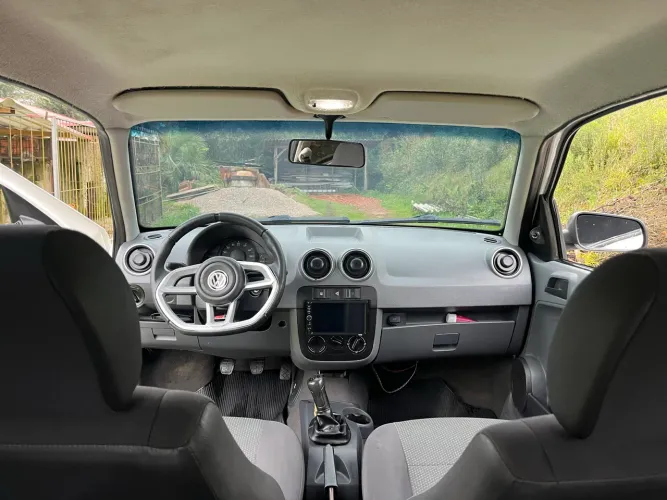 Volkswagen Gol Geração VI City 1.0 8V MI Total Flex 2P 2014