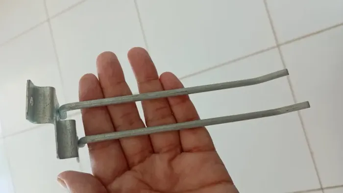 Gancho de ferro para loja