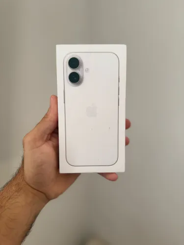 iPhone 17 LACRADO