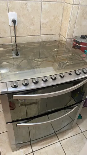 Vendo Fogão Electrolux 5 bocas e forno duplo