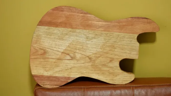 Corpo pré cortado para baixo Jazz Bass ou Precision Cedro (C216)