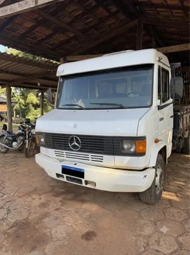 Mercedes-Benz 709 1995 | Totalmente Reformado | Motor Novo com 2.000 km