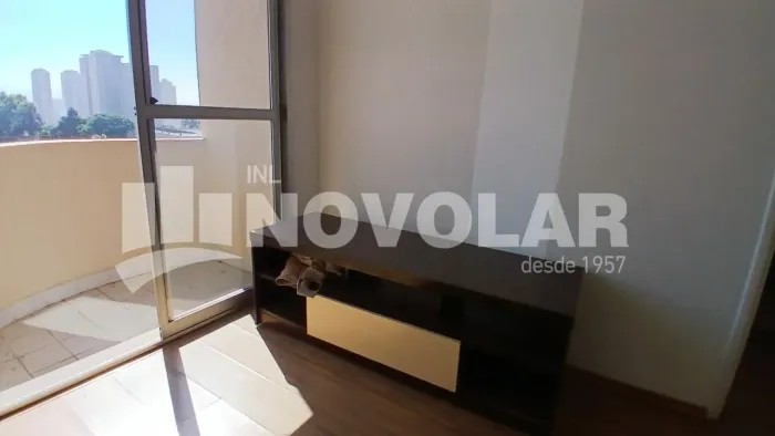 Apartamento para Locação em Santana com 1 dormitório, semi mobiliado!