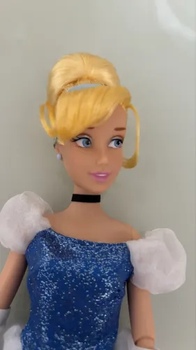 Boneca Cinderela Disney Store
