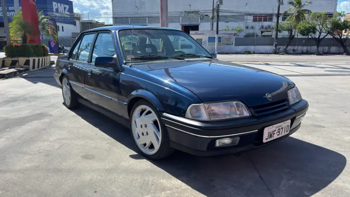 Chevrolet Monza GLS/ Hi-tech 2.0 EFI 2P E 4P 1994