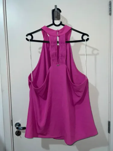 Blusa Regata Gola Alta Rosa