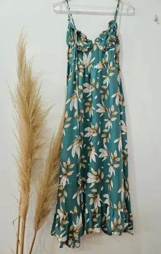 Vestido Floral Tecido Leve | Pop Café | Tananho M