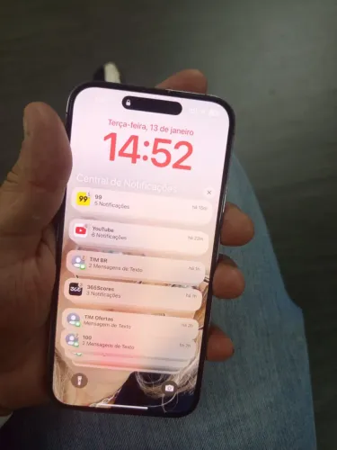 Vende-se iPhone 14 Pro Max