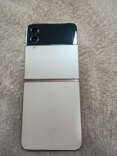 Celular Samsung flip 4 