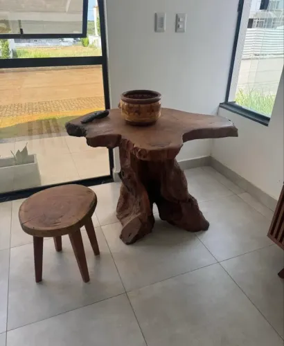 Vendo mesa de jaqueira !!