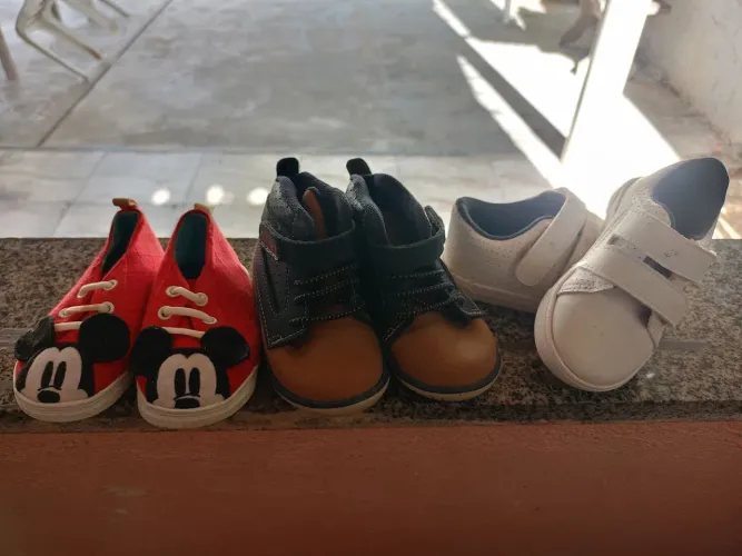 Lotinho de sapatos