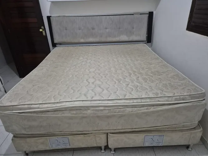 Cama Box Queen 2mx 2m com Cabeceira Estofada - Ótimo Custo-Benefício