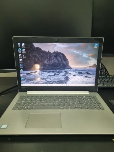 Notebook Lenovo core i7 7 geração 