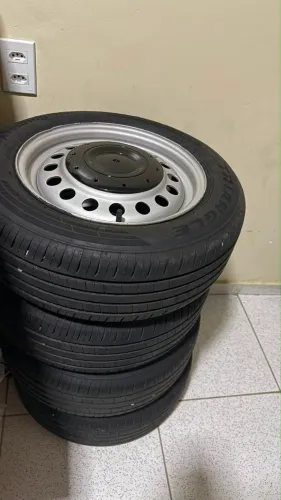 *4 Rodas Volkswagen ORIGINAL*