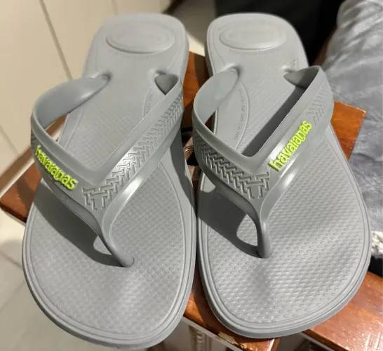 HAVAIANAS TOP MAX Confort NOVA 43/44 Masculina