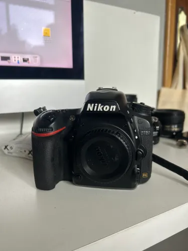 Nikon D750