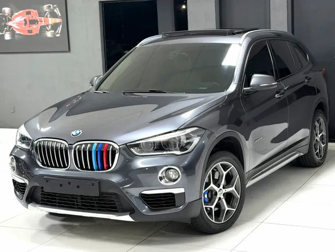 BMW X1 Sdrive 20I X-line 2.0 TB Active Flex 2018