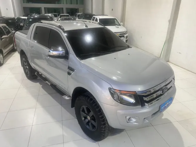 Ford Ranger Limited 3.2 20V 4X4 CD Aut. Dies. 2013