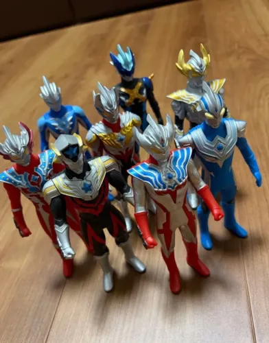 Itens Ultraman (reserva Toddy)