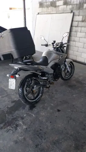 VENDO FACTOR 2011 MUITO NOVA