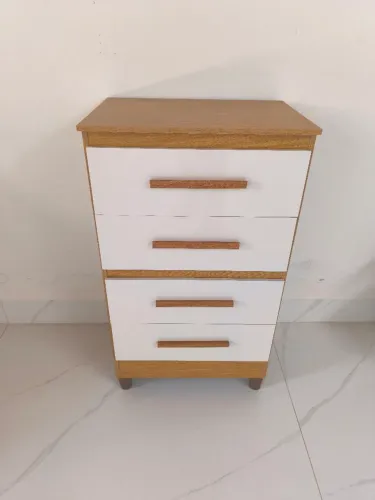 Cômoda 4 Gavetas 