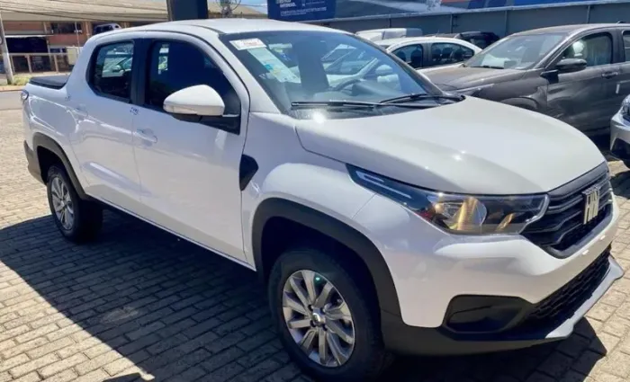 Fiat Strada Freedom 1.3 Flex 8V CD 2026